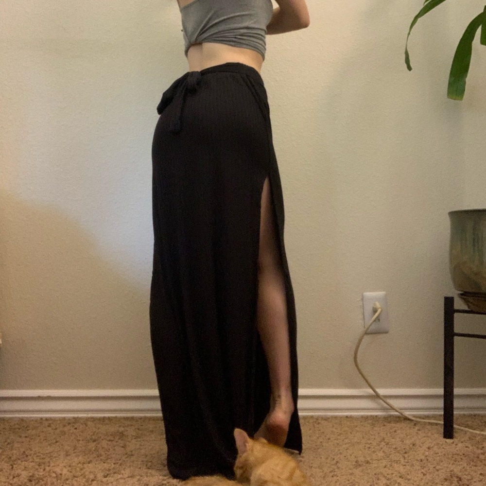 Black Long Stretch Skirt With Attached Fabric Tie Belt